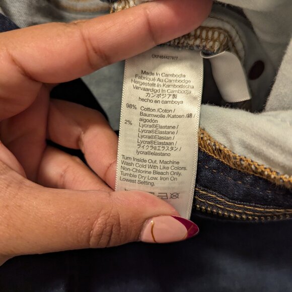 Madewell Curvy Skinny Flare Jeans in Colleton Wash - Picture 6 of 8